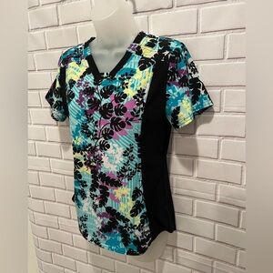 CHEROKEE women floral short sleeve scrub top/size XS